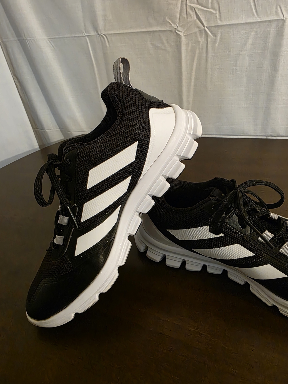 Adidas  Black and White Trainers Running Baseball Shoes Sz 8.5